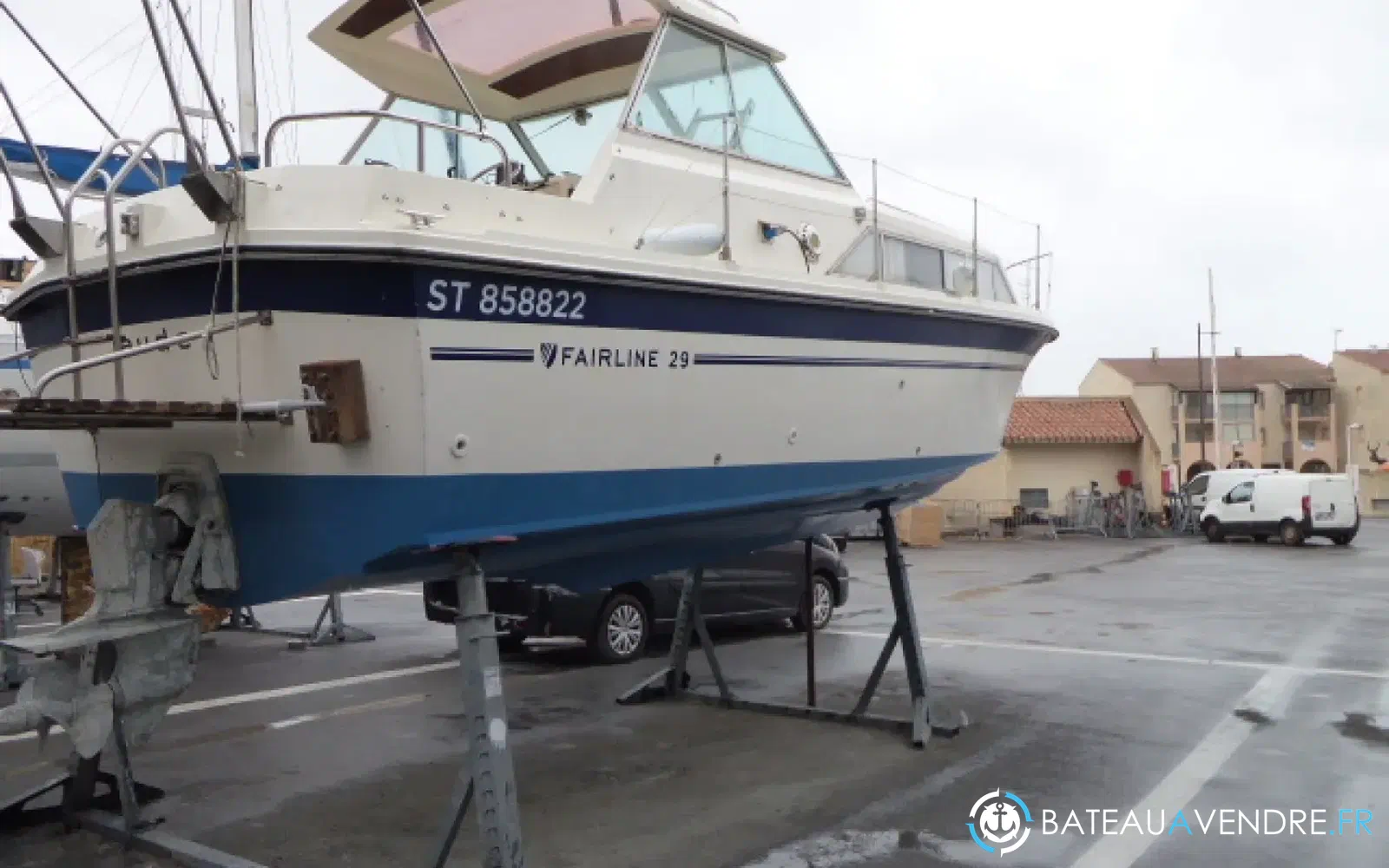 slider 11 Fairline Mirage 29