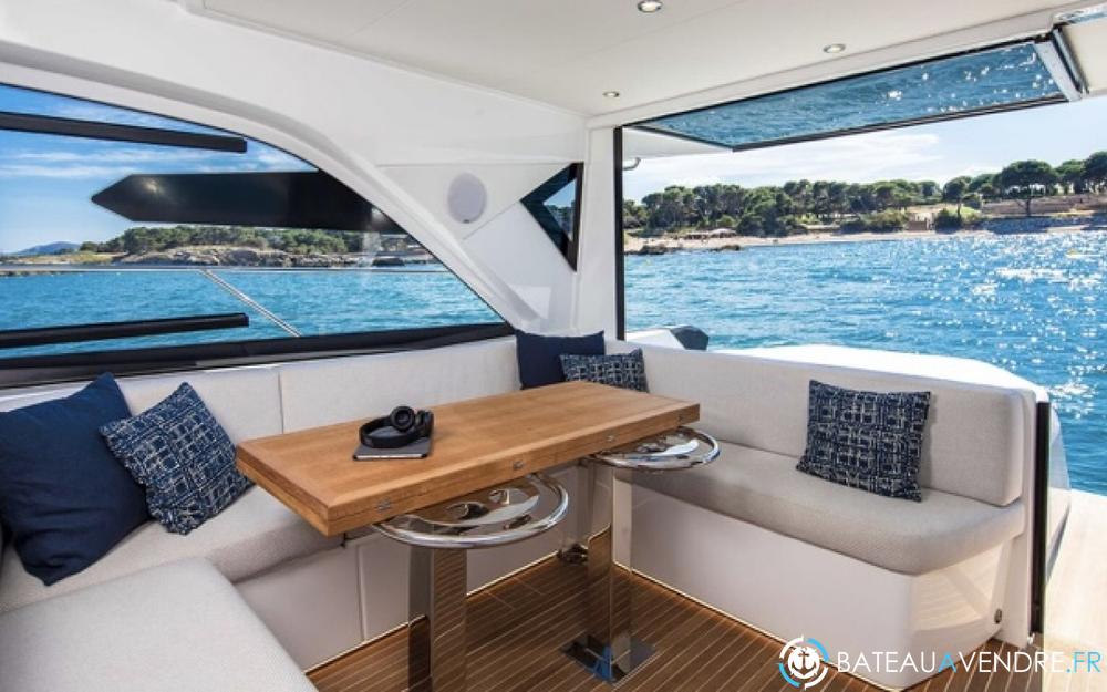 Beneteau Gran Turismo 45 interieur photo 5