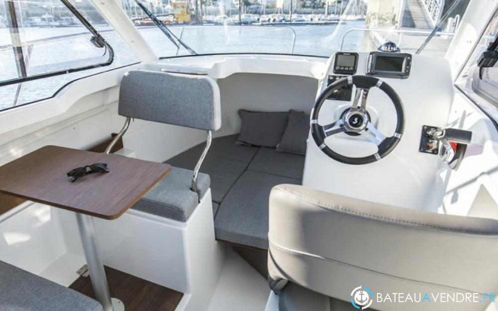 Beneteau Antares 6 electronique / cockpit photo 5