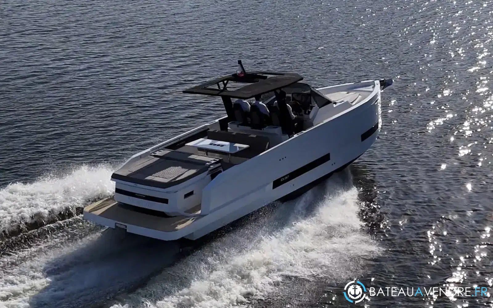slider 0 De Antonio Yachts D32 Open