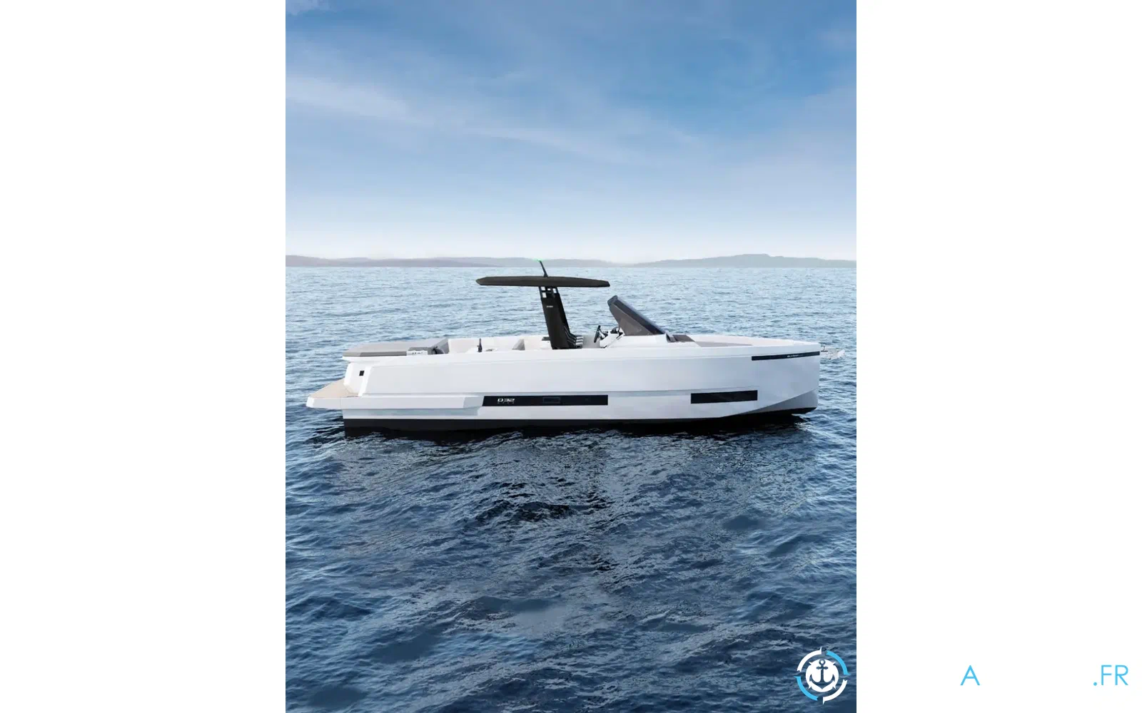 slider 9 De Antonio Yachts D32 Open