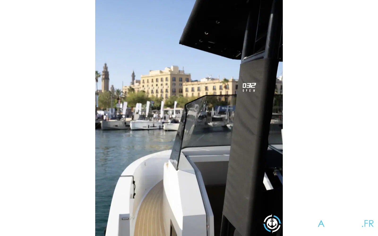 slider 13 De Antonio Yachts D32 Open
