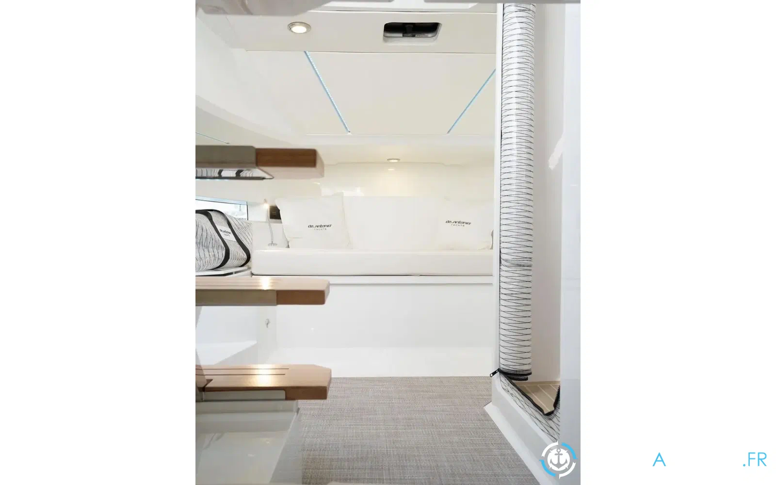 slider 14 De Antonio Yachts D32 Open