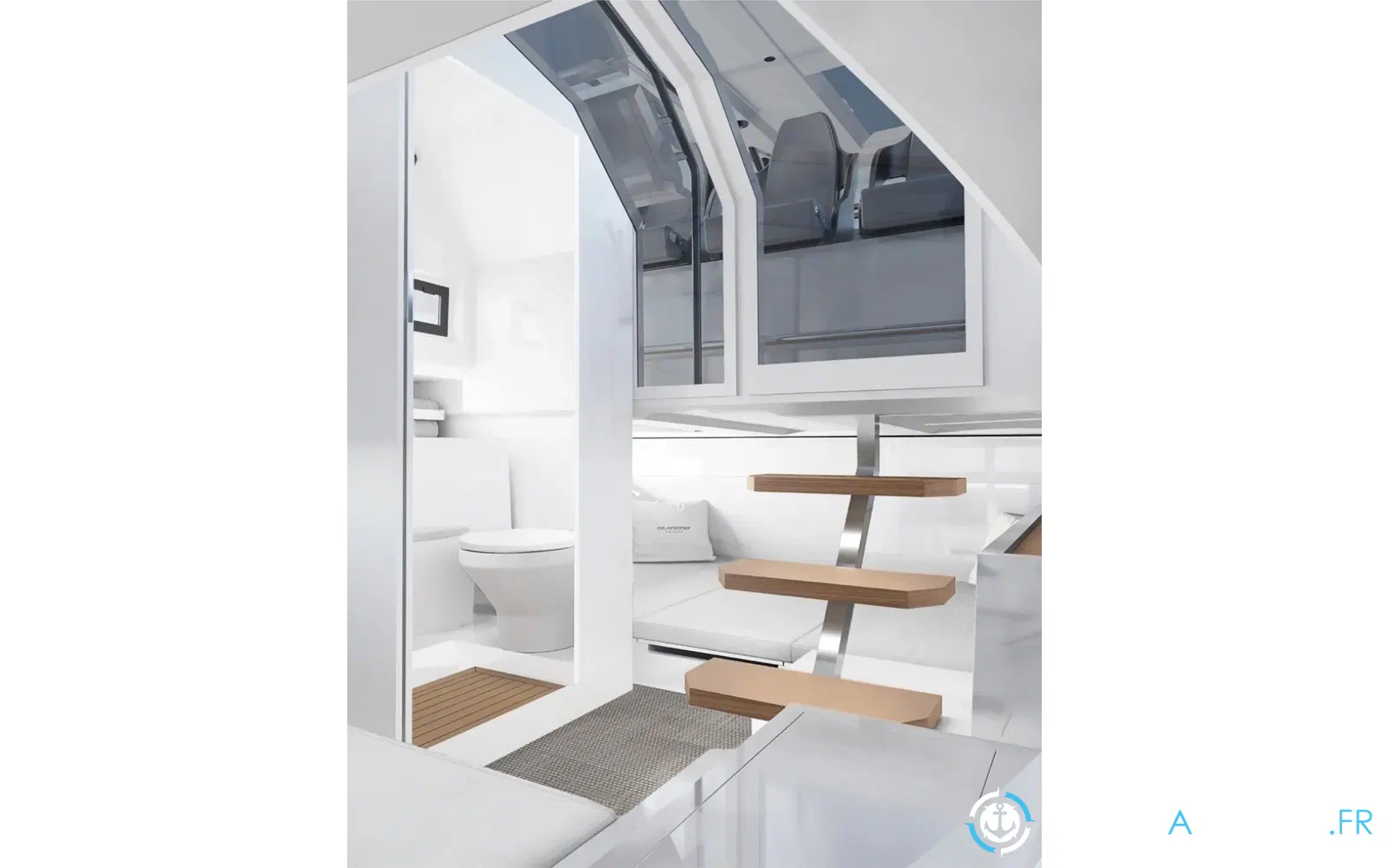 slider 18 De Antonio Yachts D32 Open