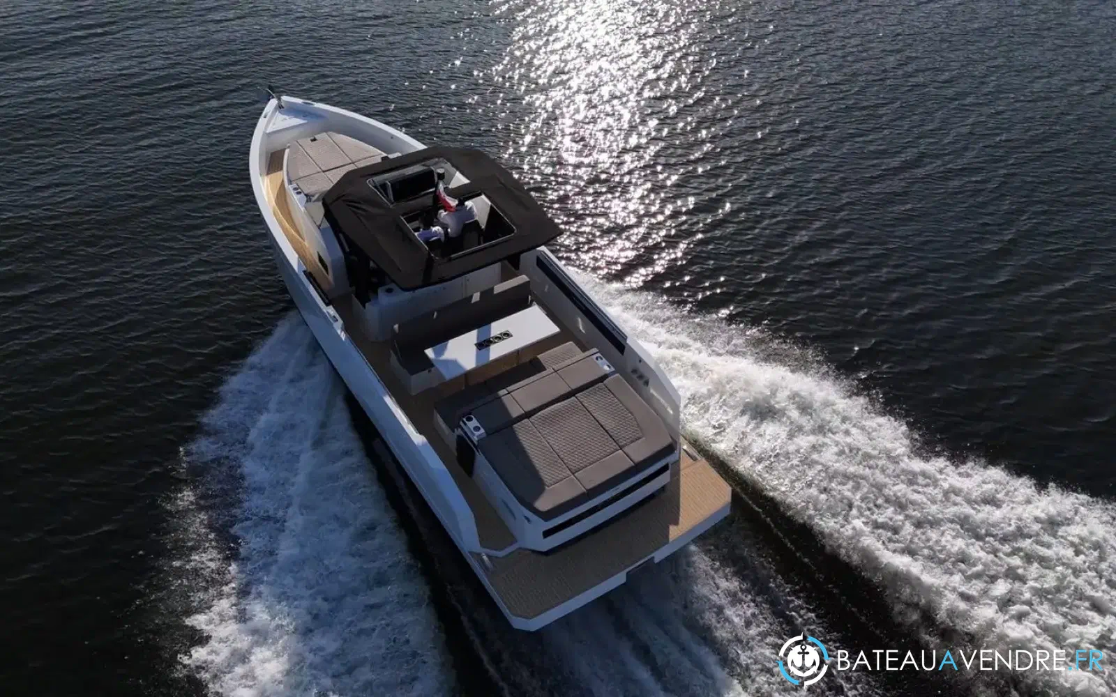 slider 2 De Antonio Yachts D32 Open