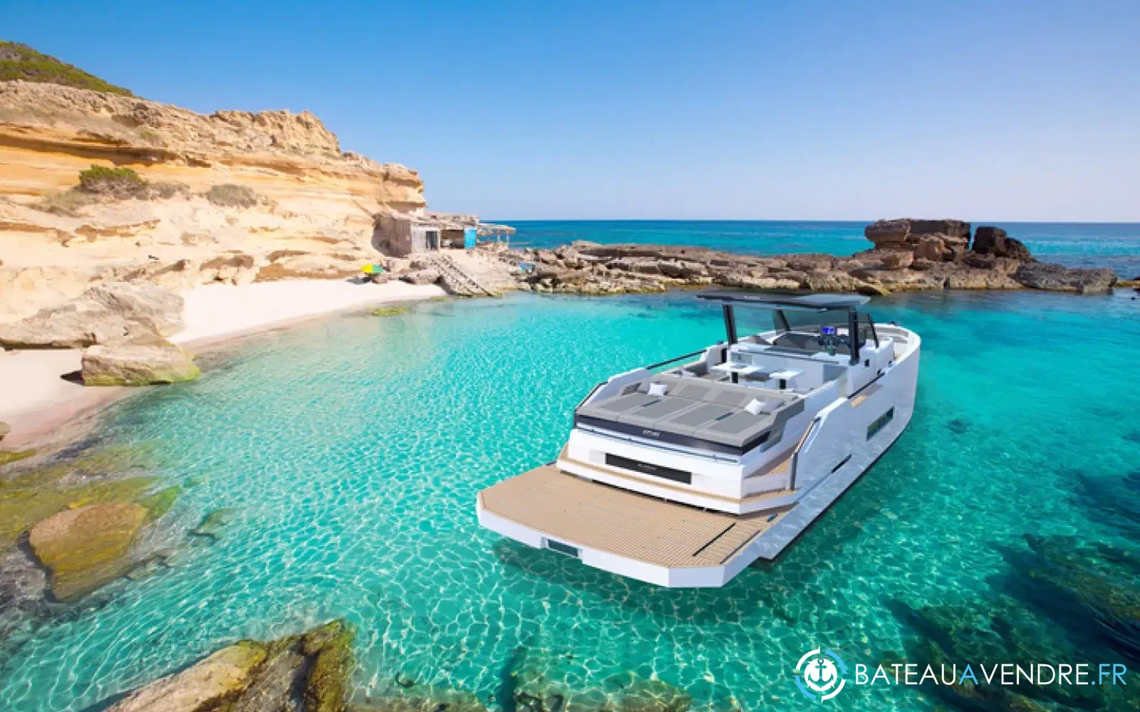 slider 2 De Antonio Yachts D50 Open