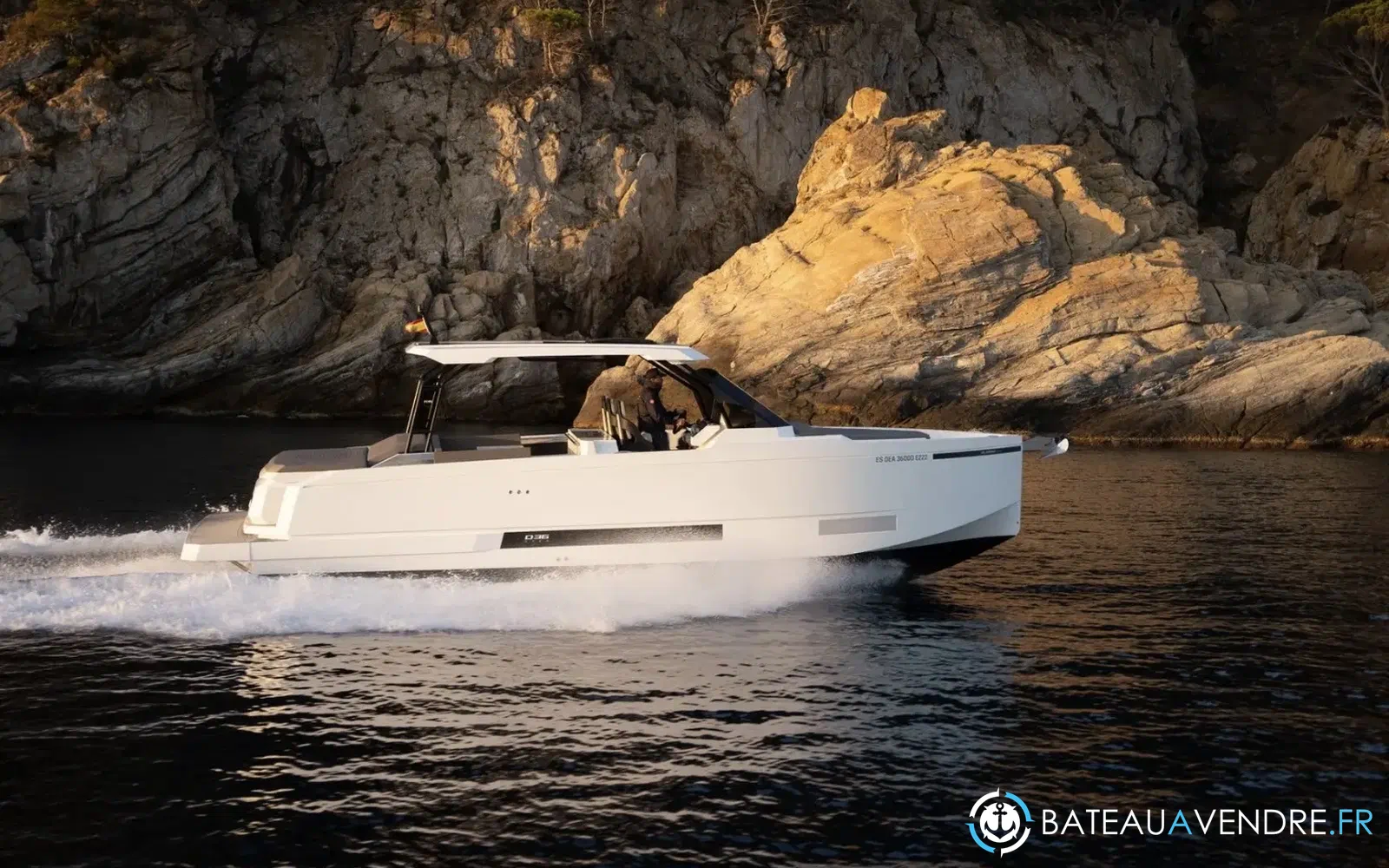 slider 0 De Antonio Yachts D36 Open