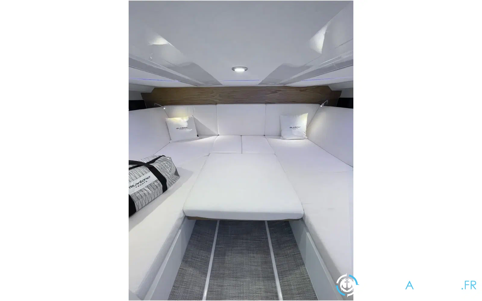 slider 8 De Antonio Yachts D36 Open