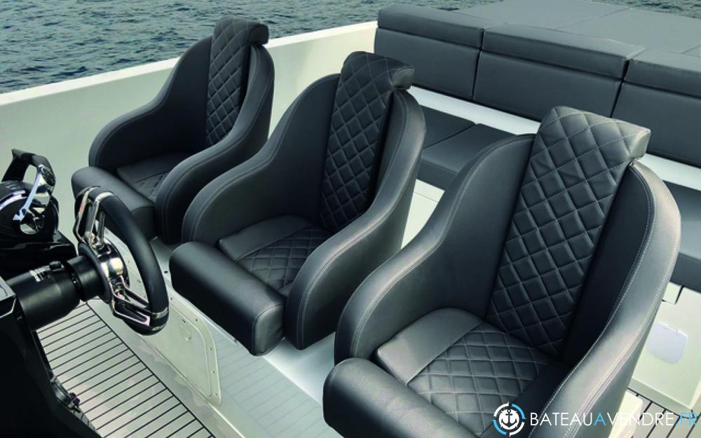 De Antonio Yachts D28 Xplorer  interieur photo 5