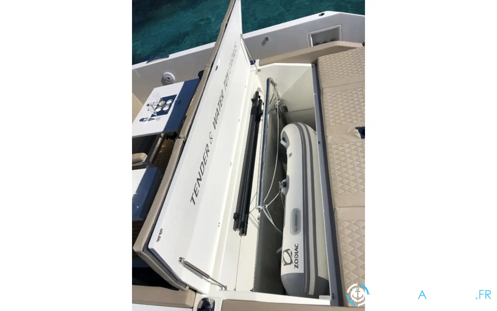 slider 17 De Antonio Yachts D42