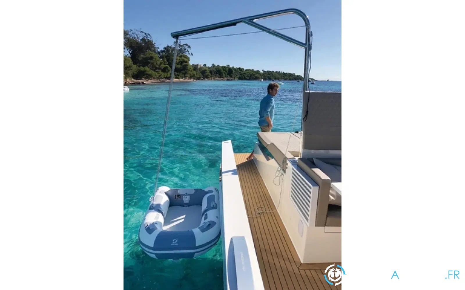 slider 18 De Antonio Yachts D42