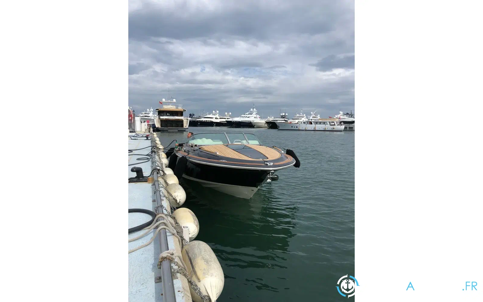 slider 2 Chris Craft Corsair 30