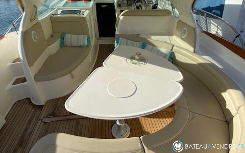 Jeanneau Prestige 34 Hard Top interieur photo 4