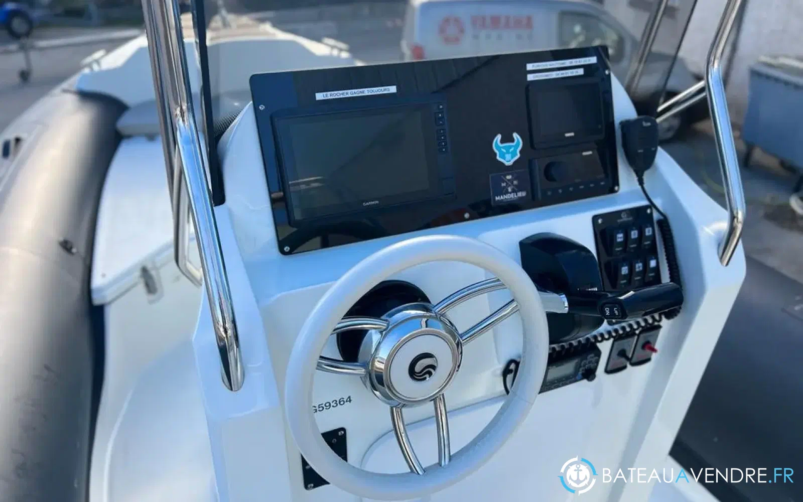 slider 11 Capelli Tempest 700 Luxe