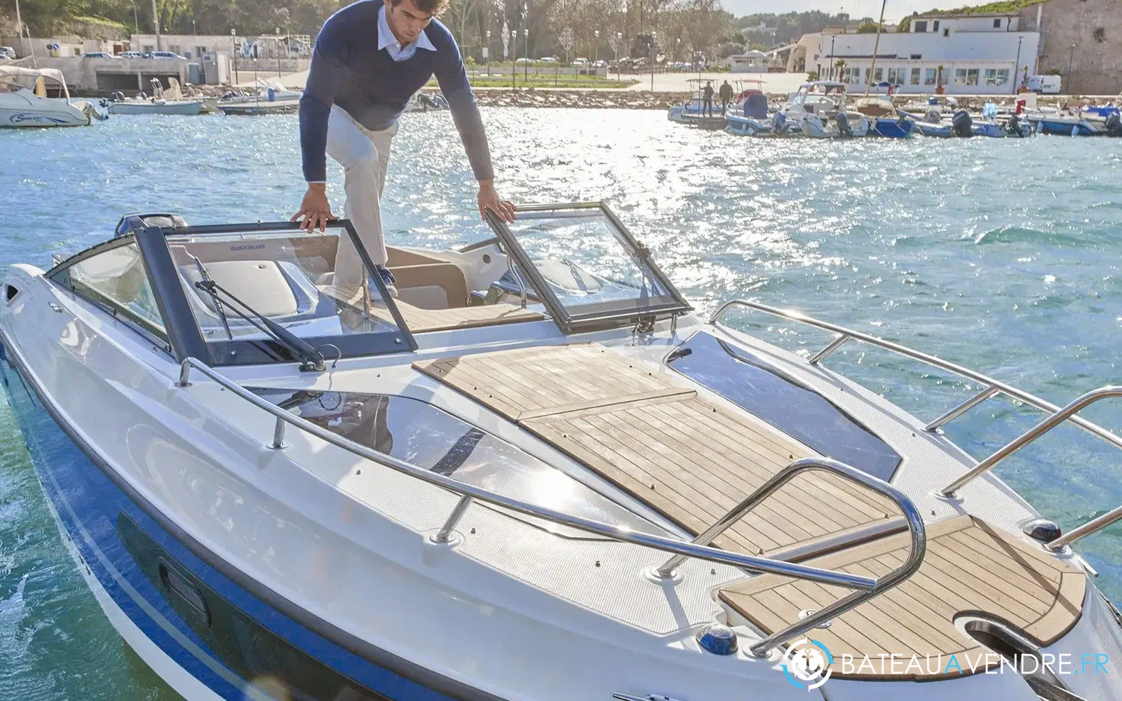 slider 3 Quicksilver Activ 755 Cruiser