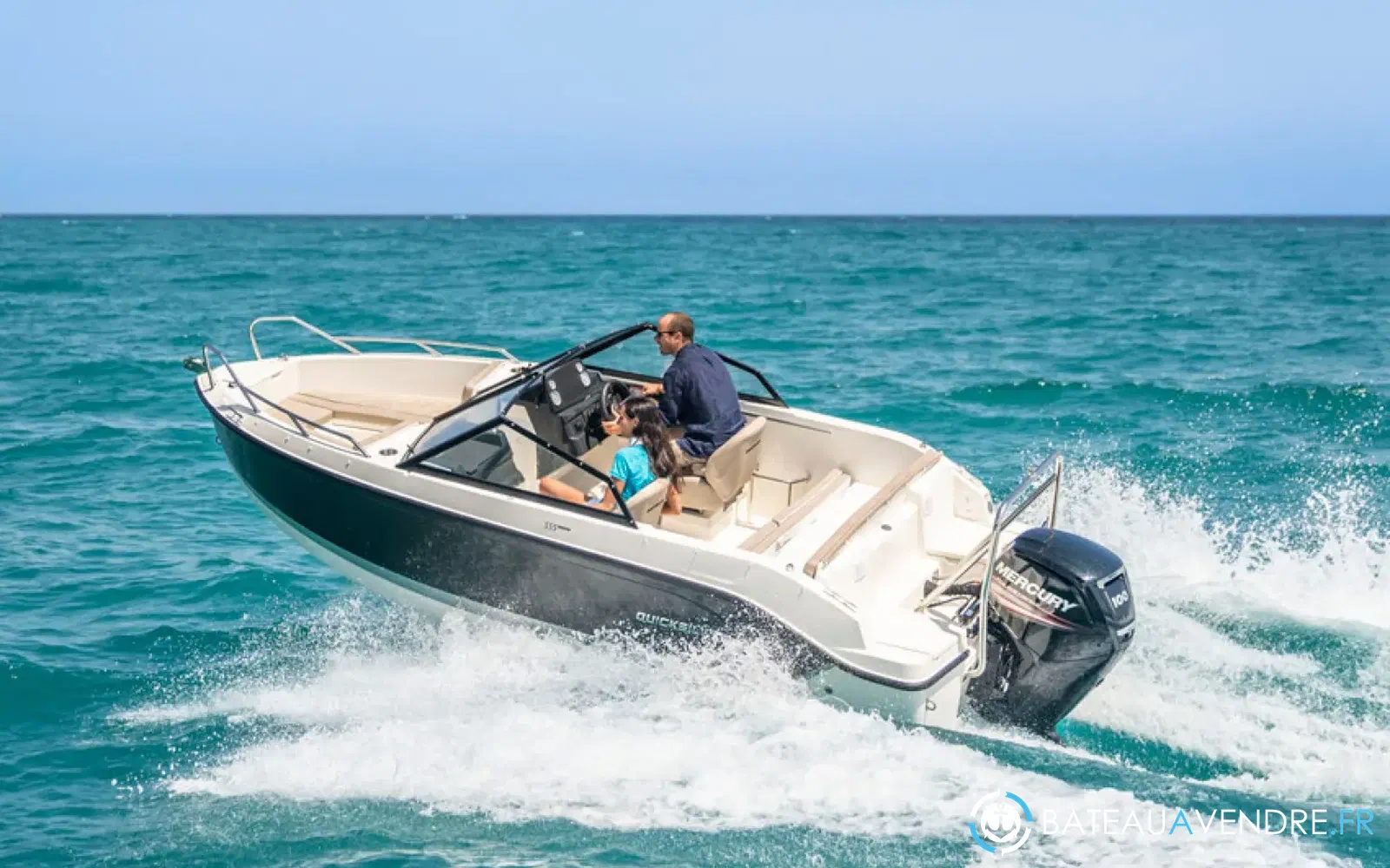 slider 1 Quicksilver Activ 555 Bowrider