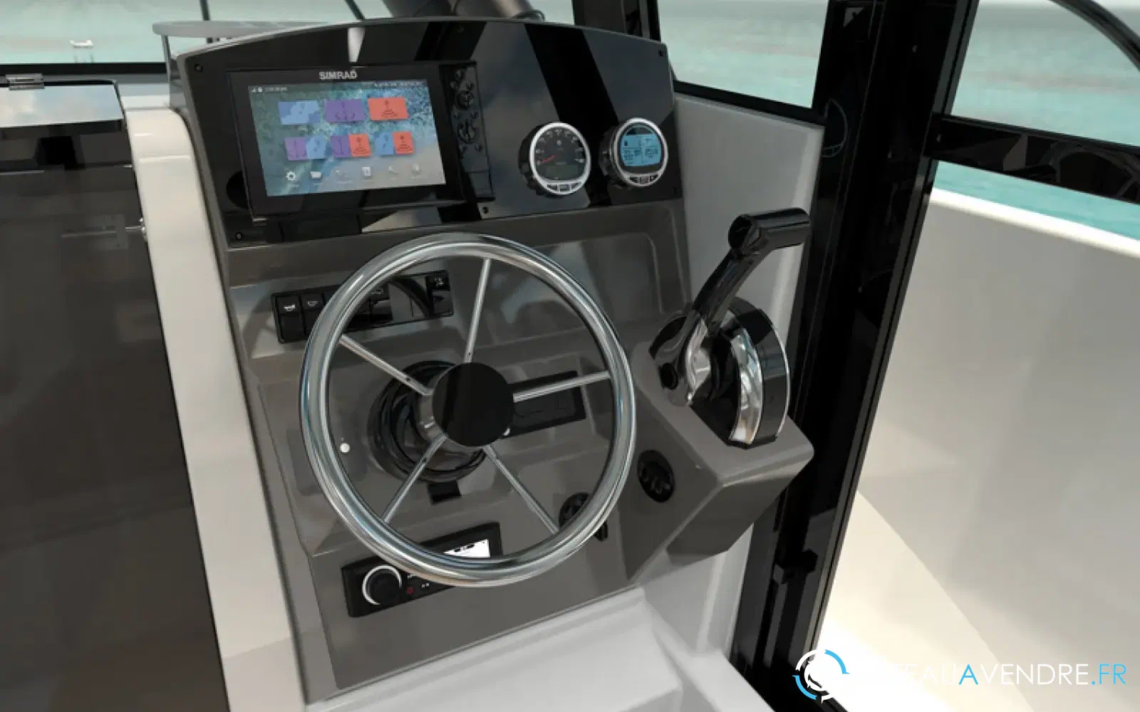 slider 2 Quicksilver Activ 705 Pilothouse