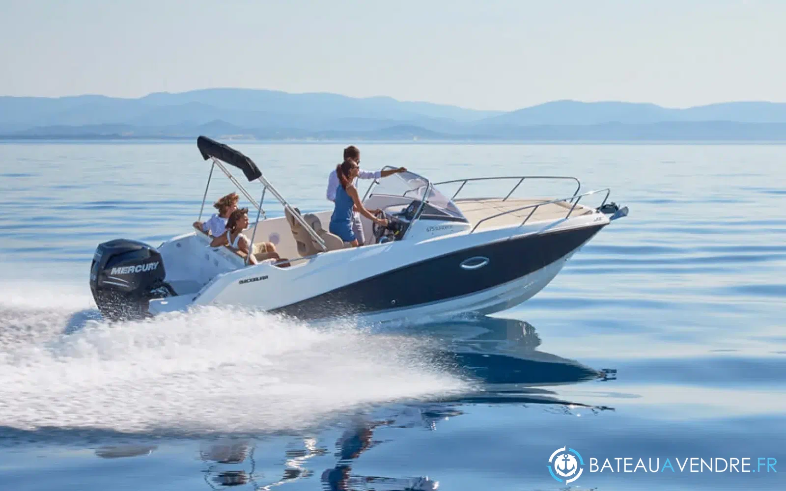 slider 4 Quicksilver 675 Sundeck
