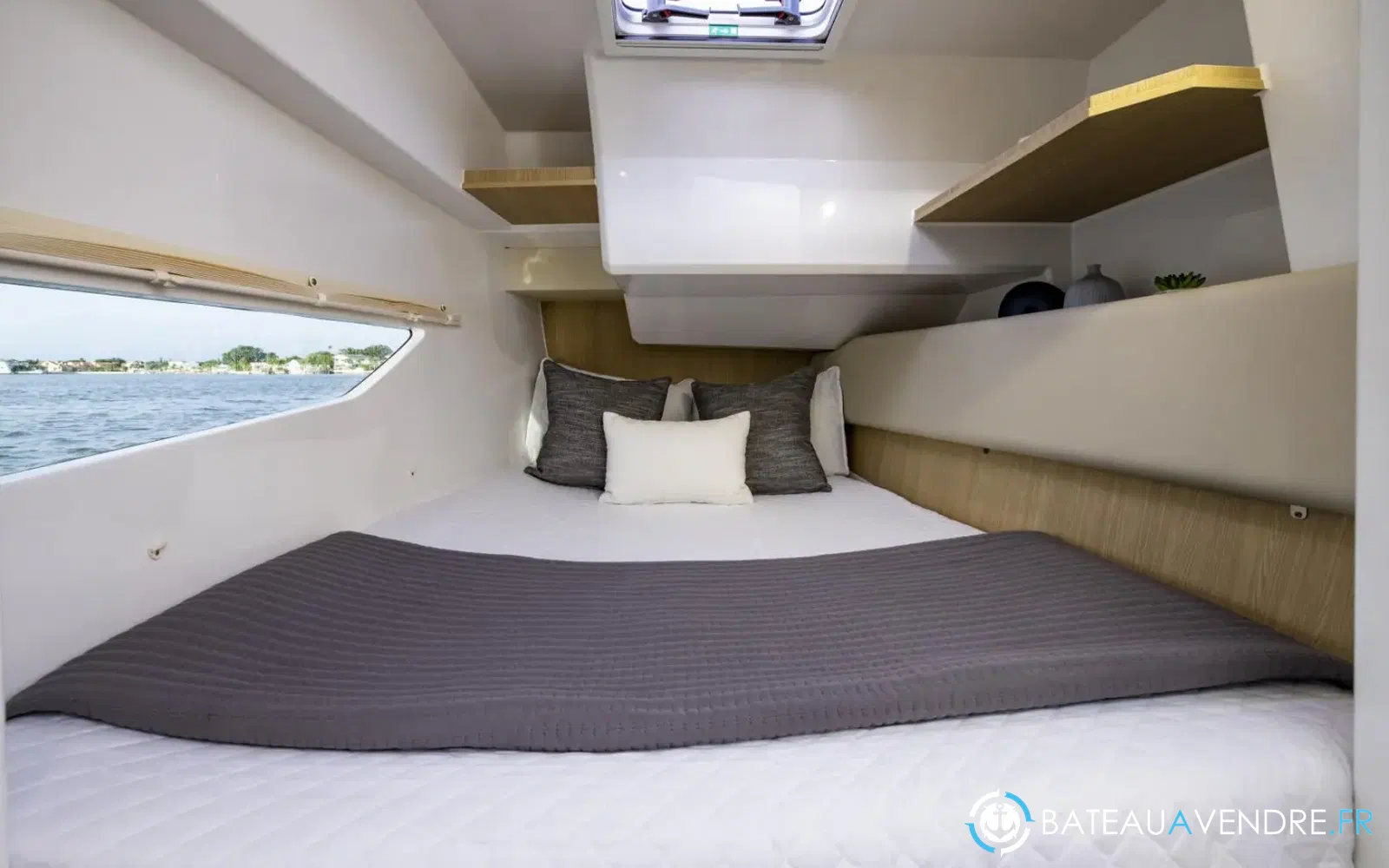 slider 12 Aquila 36