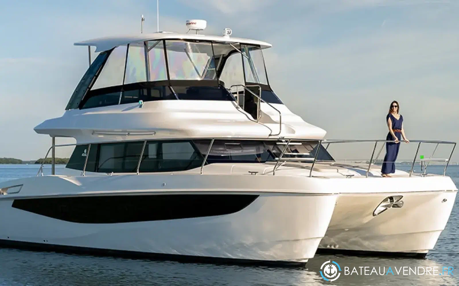 slider 0 Aquila 42 Yacht