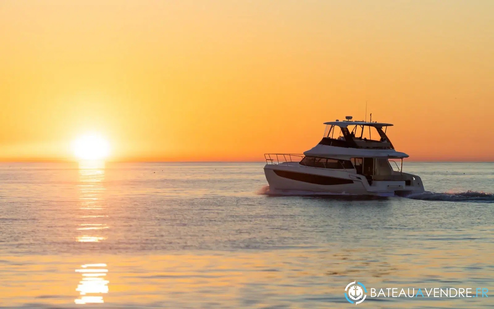 slider 2 Aquila 42 Yacht