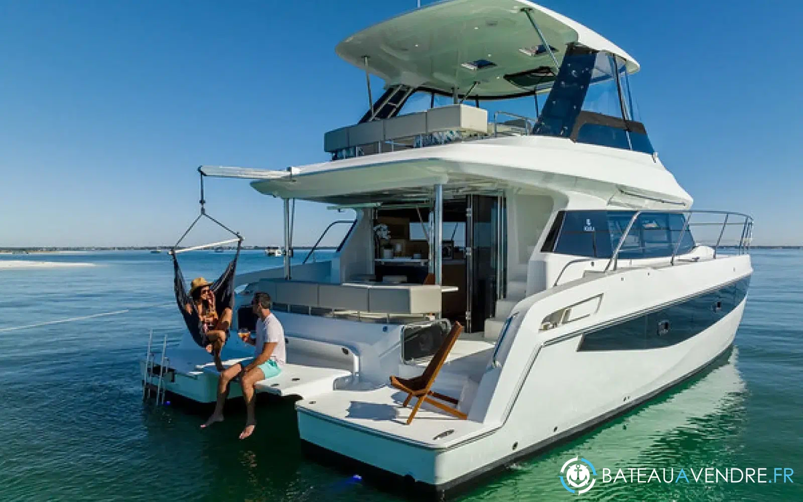 slider 6 Aquila 42 Yacht