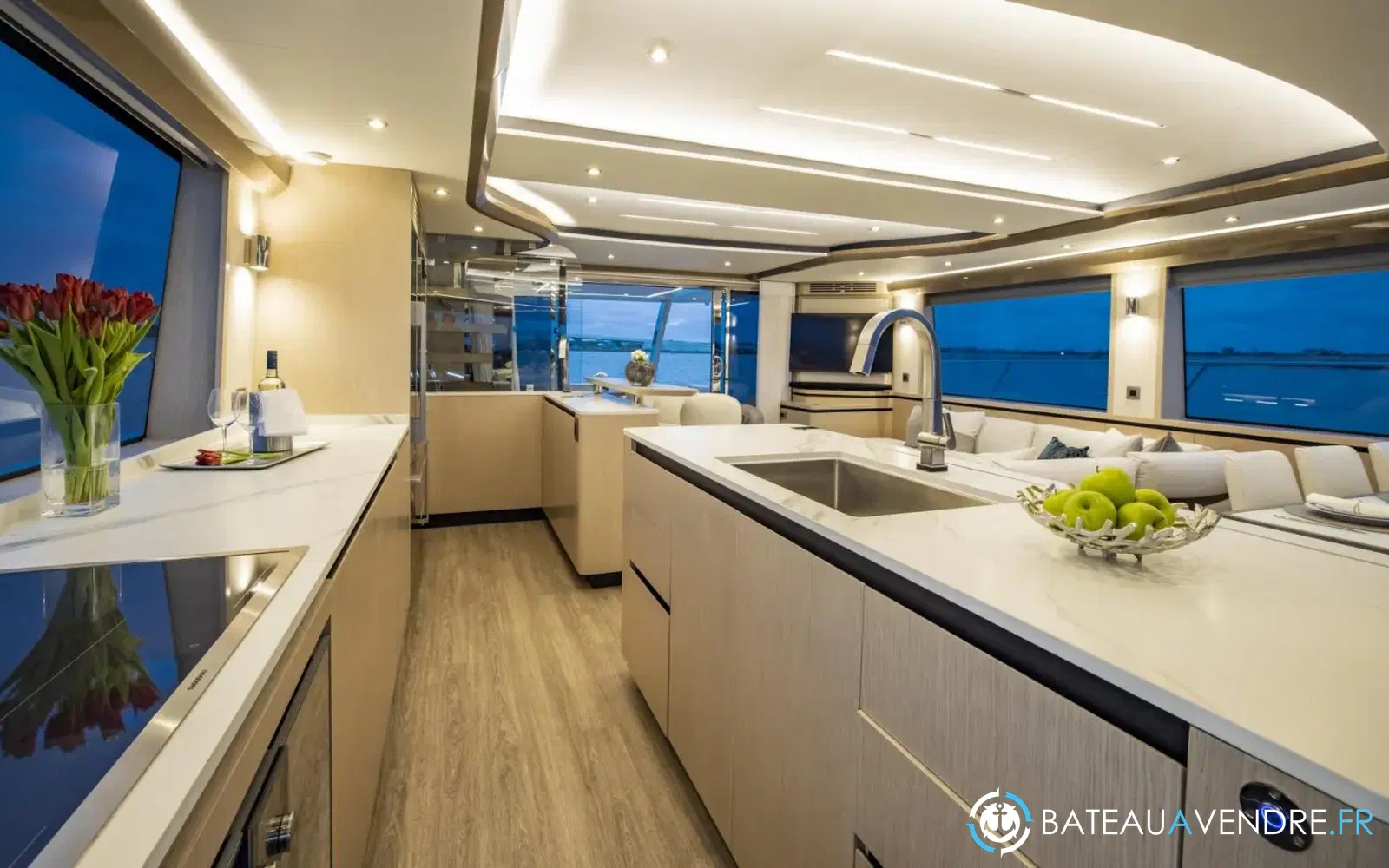 slider 24 Aquila 70 Luxury