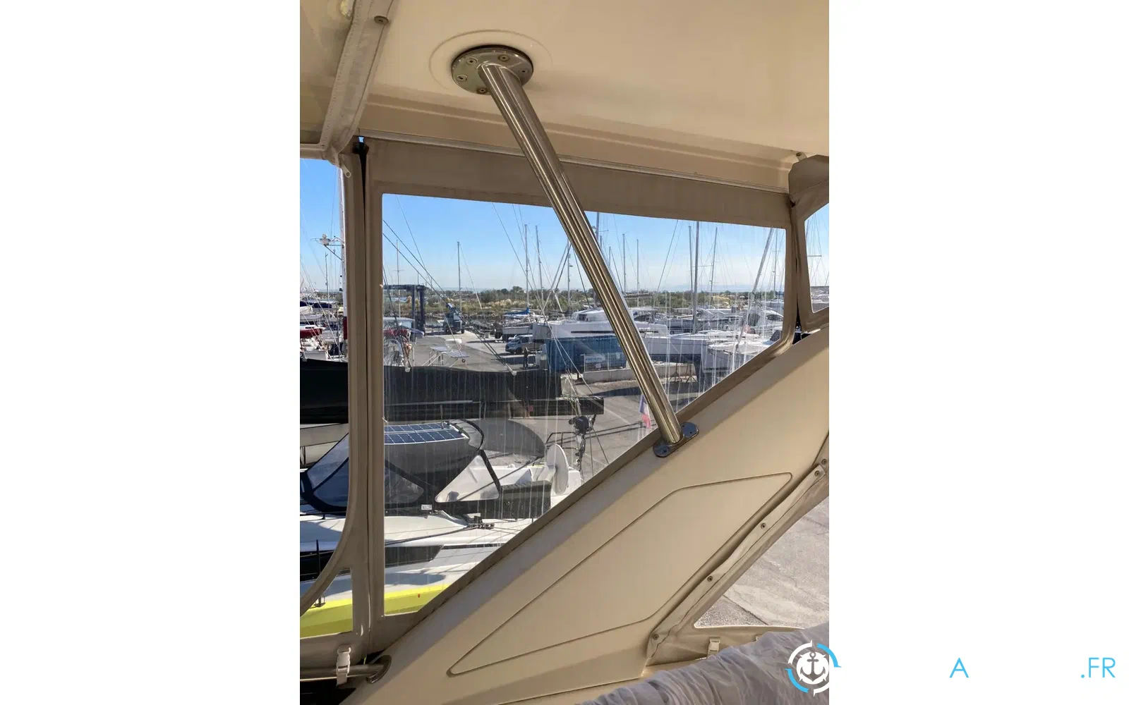 slider 29 Aquila 44