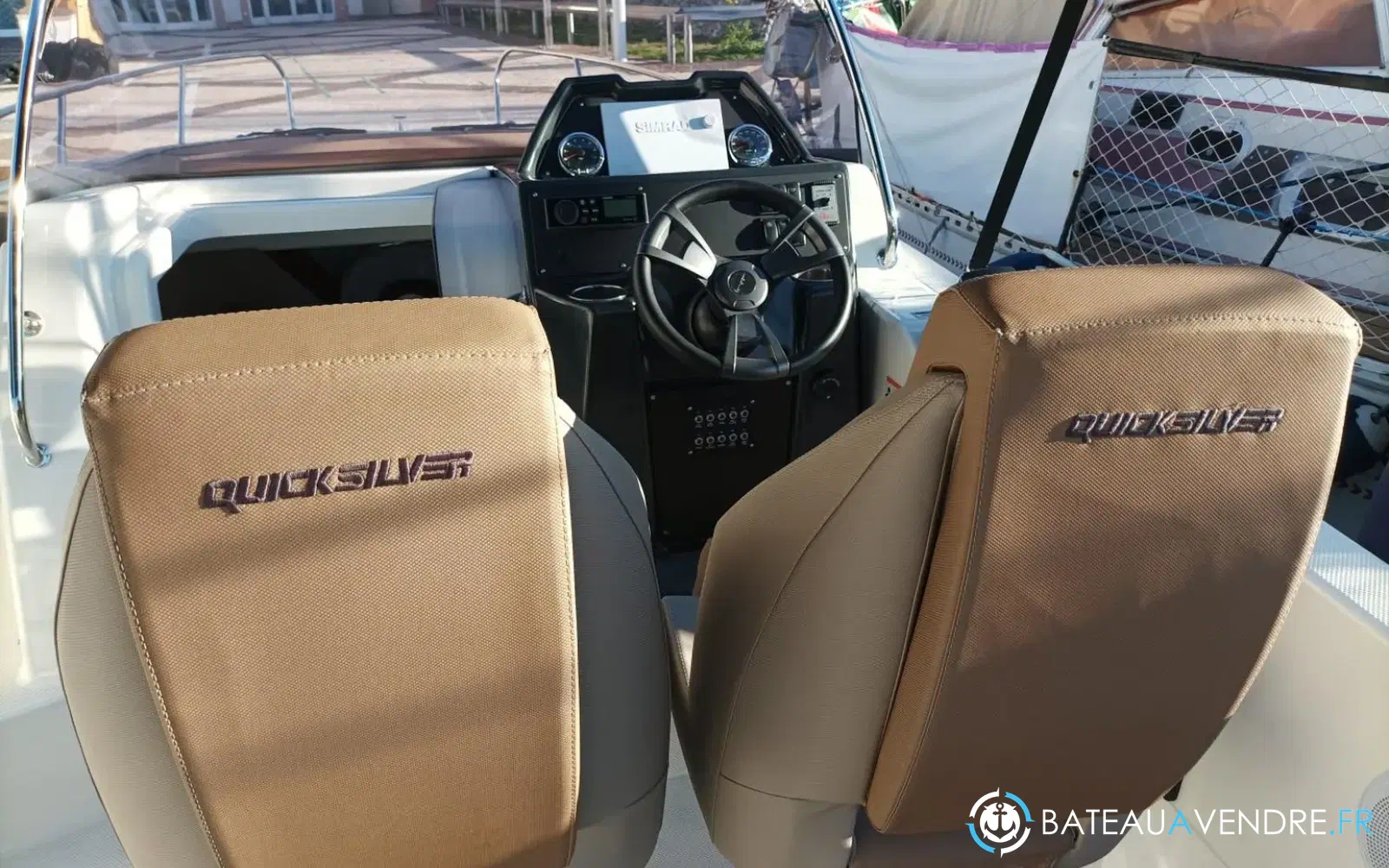 slider 3 Quicksilver Activ 755 Sundeck