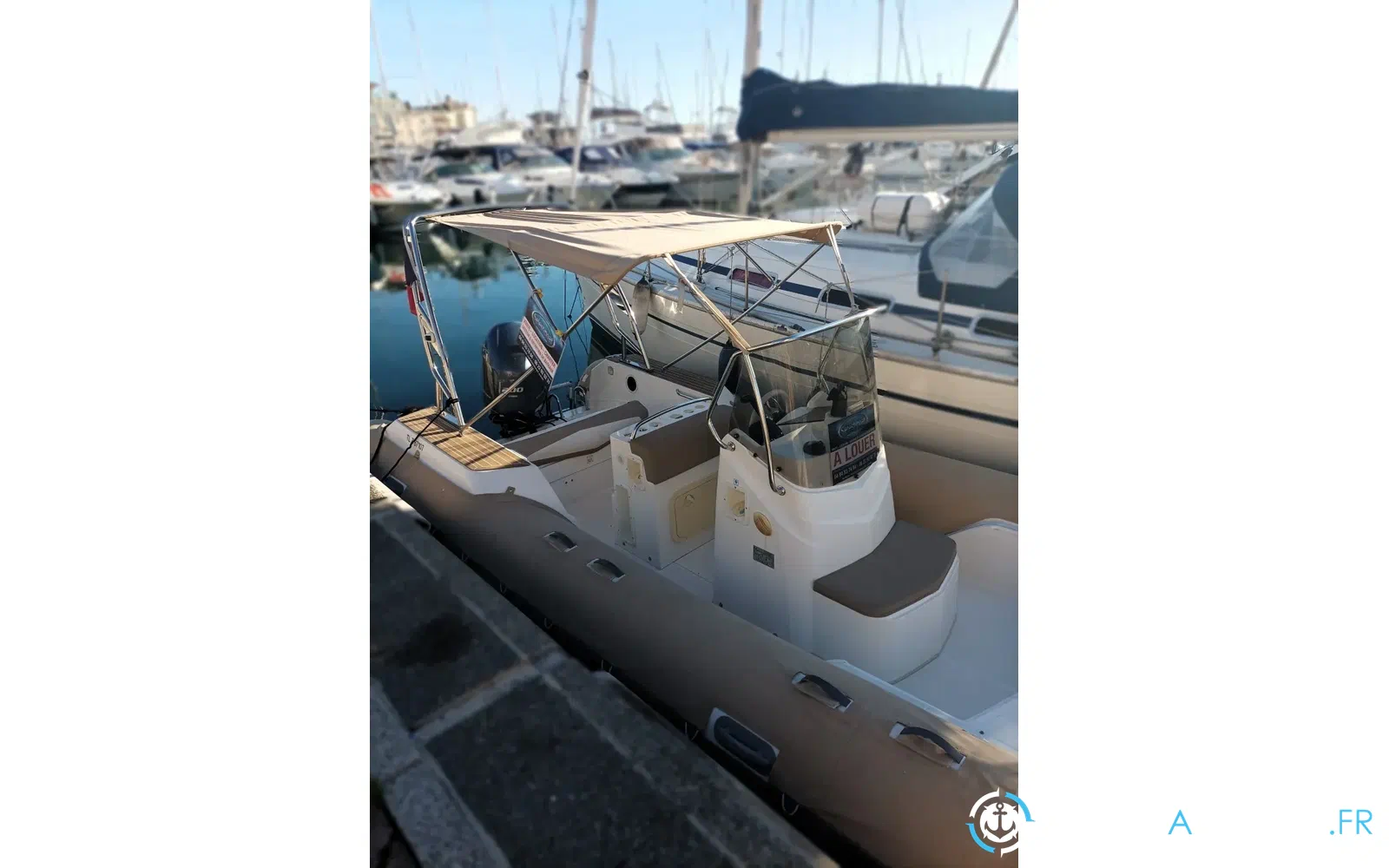 slider 4 Capelli Tempest 700