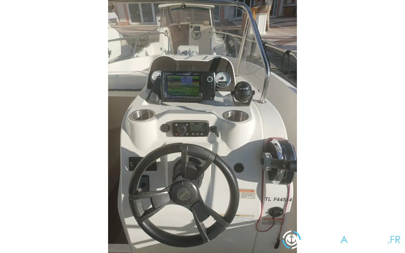 slider 8 Quicksilver 675 Open