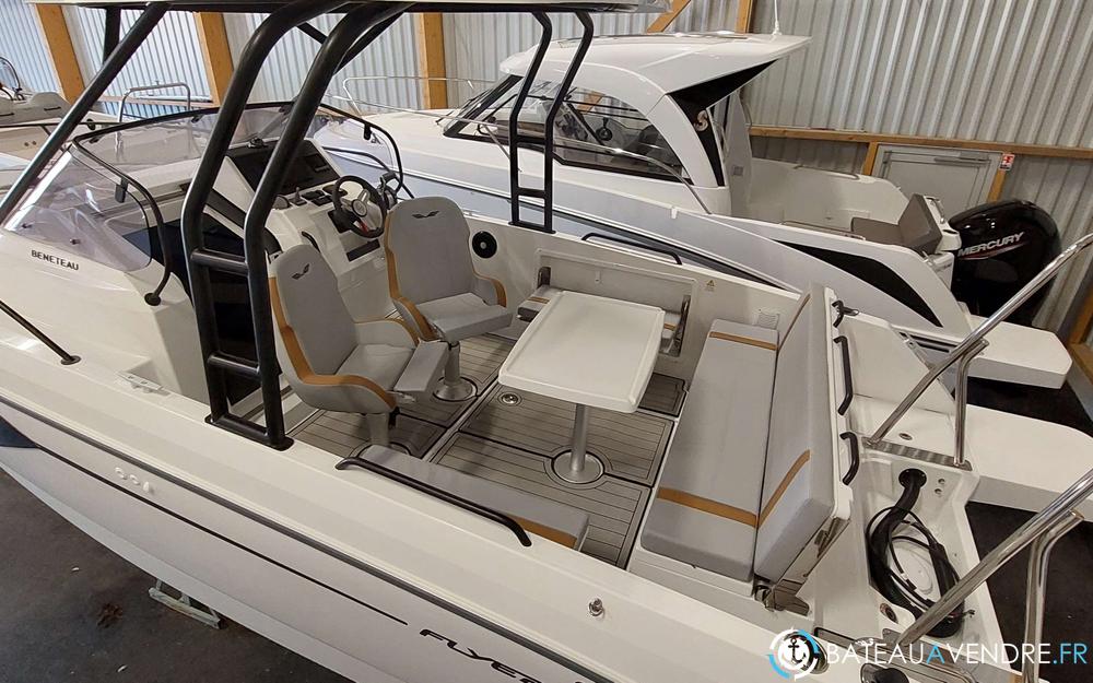 Beneteau Flyer 8 SUNdeck V2 exterieur photo 2