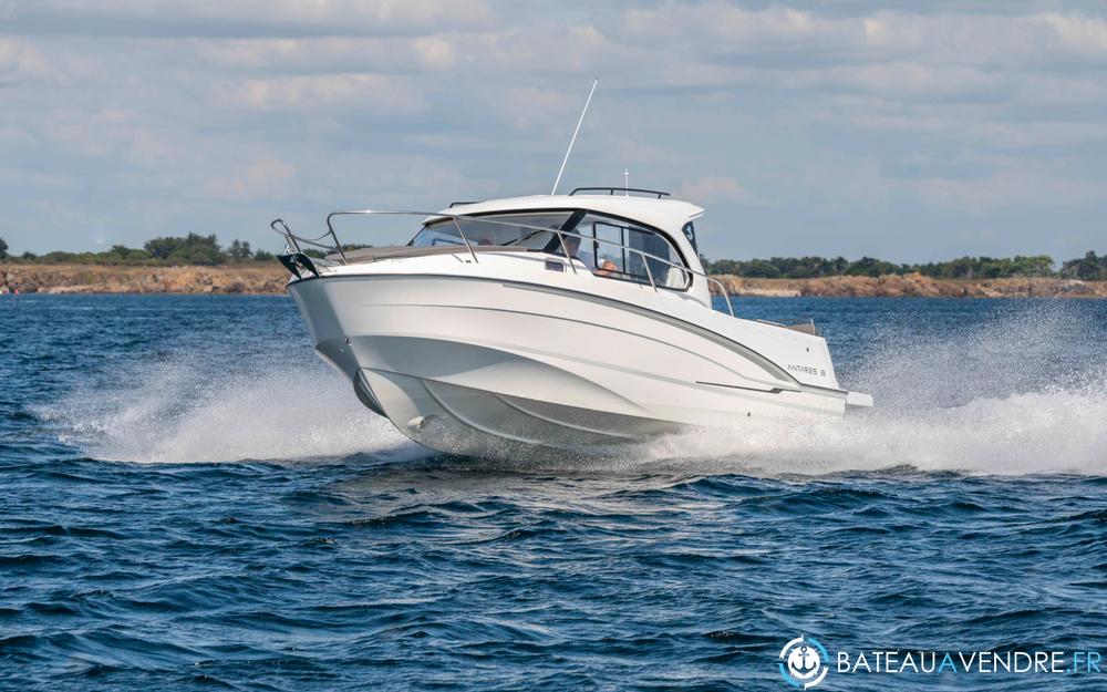 Beneteau Antares 8 OB V2 exterieur photo 3