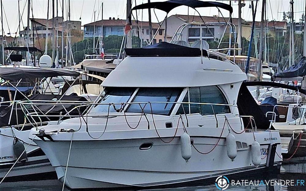 Beneteau Antares 980 exterieur photo 2