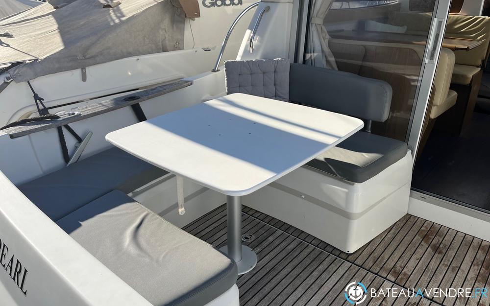 Beneteau Antares 8 S interieur photo 5