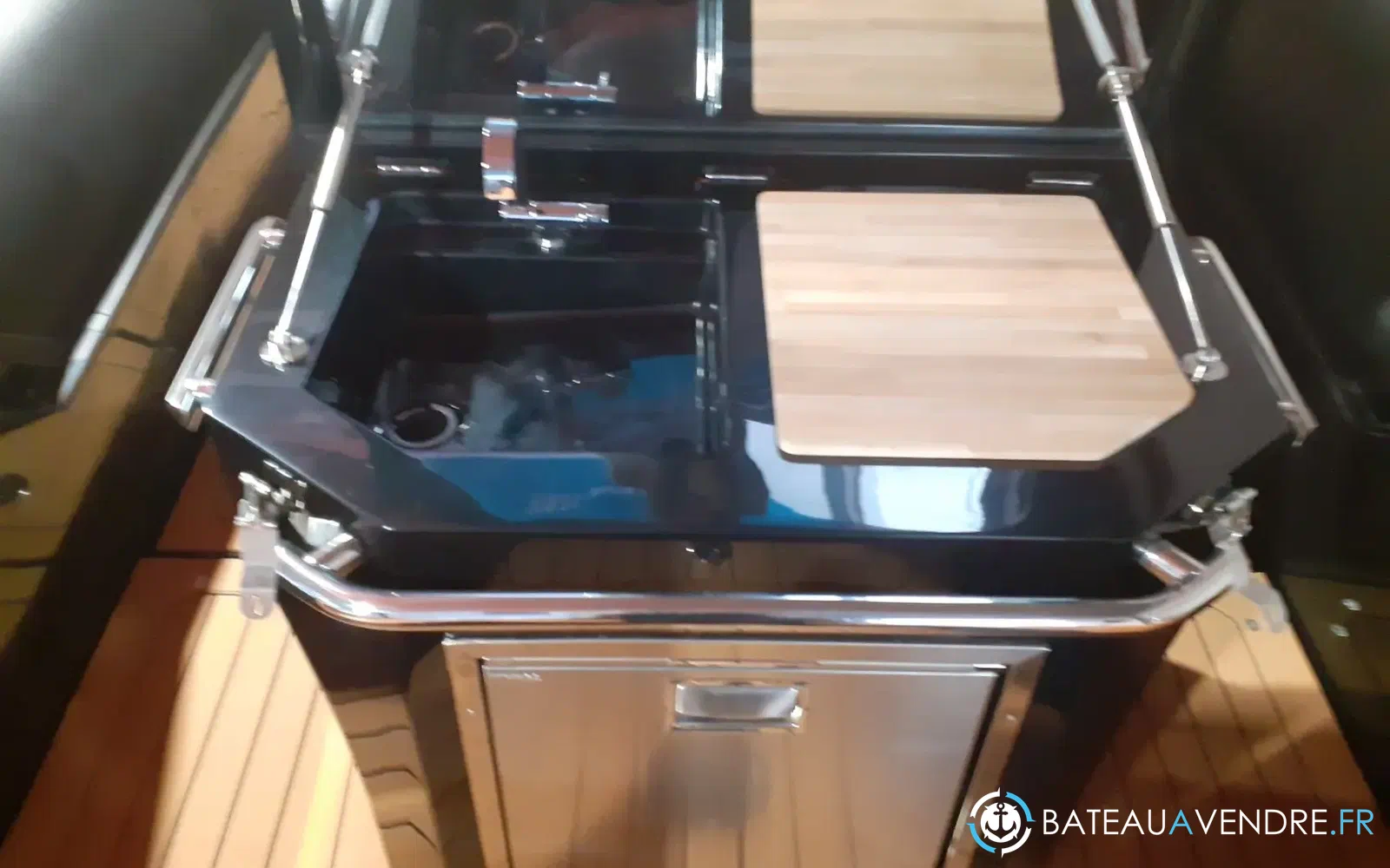 slider 4 MV Marine Mito 29