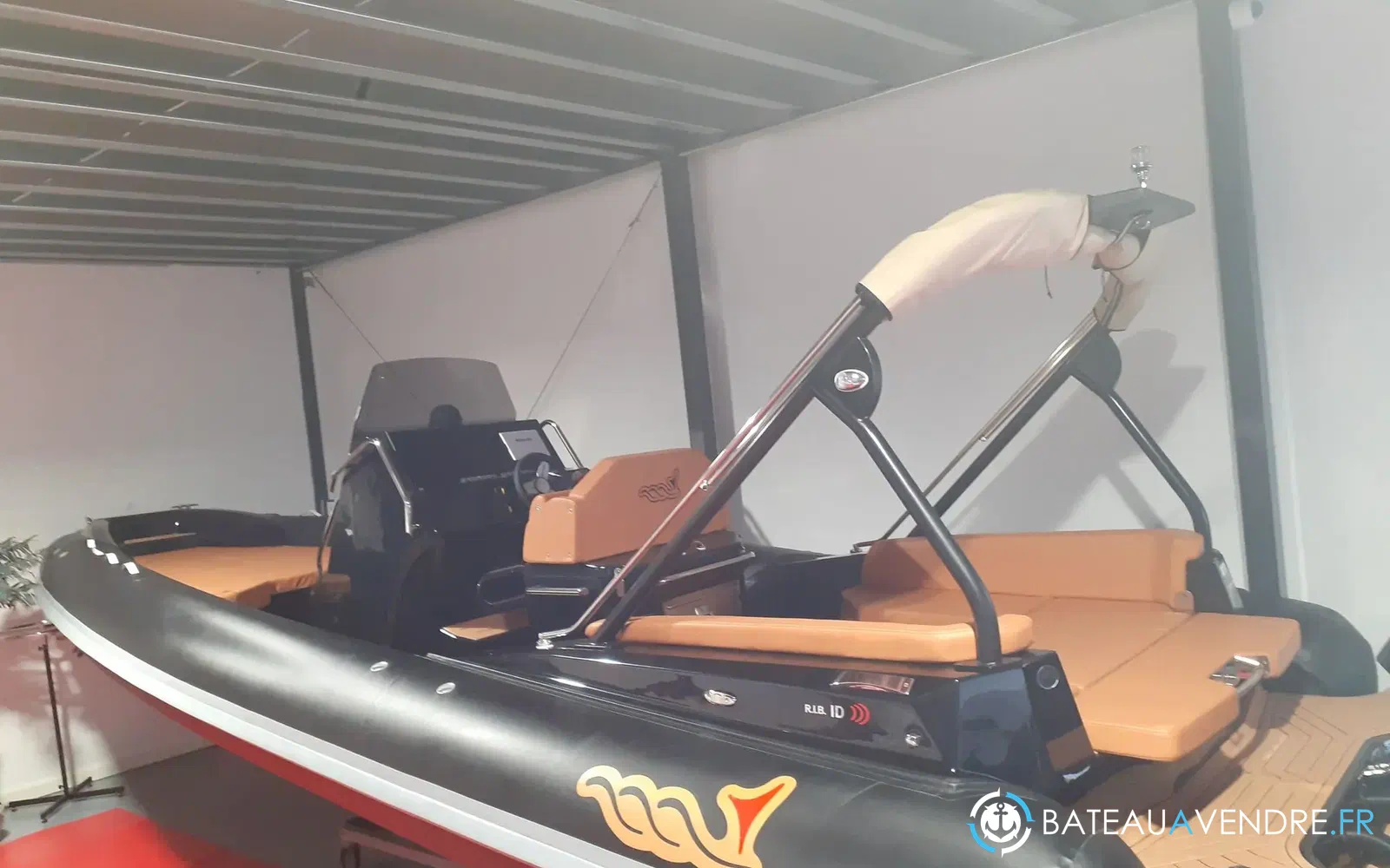 slider 6 MV Marine Mito 29