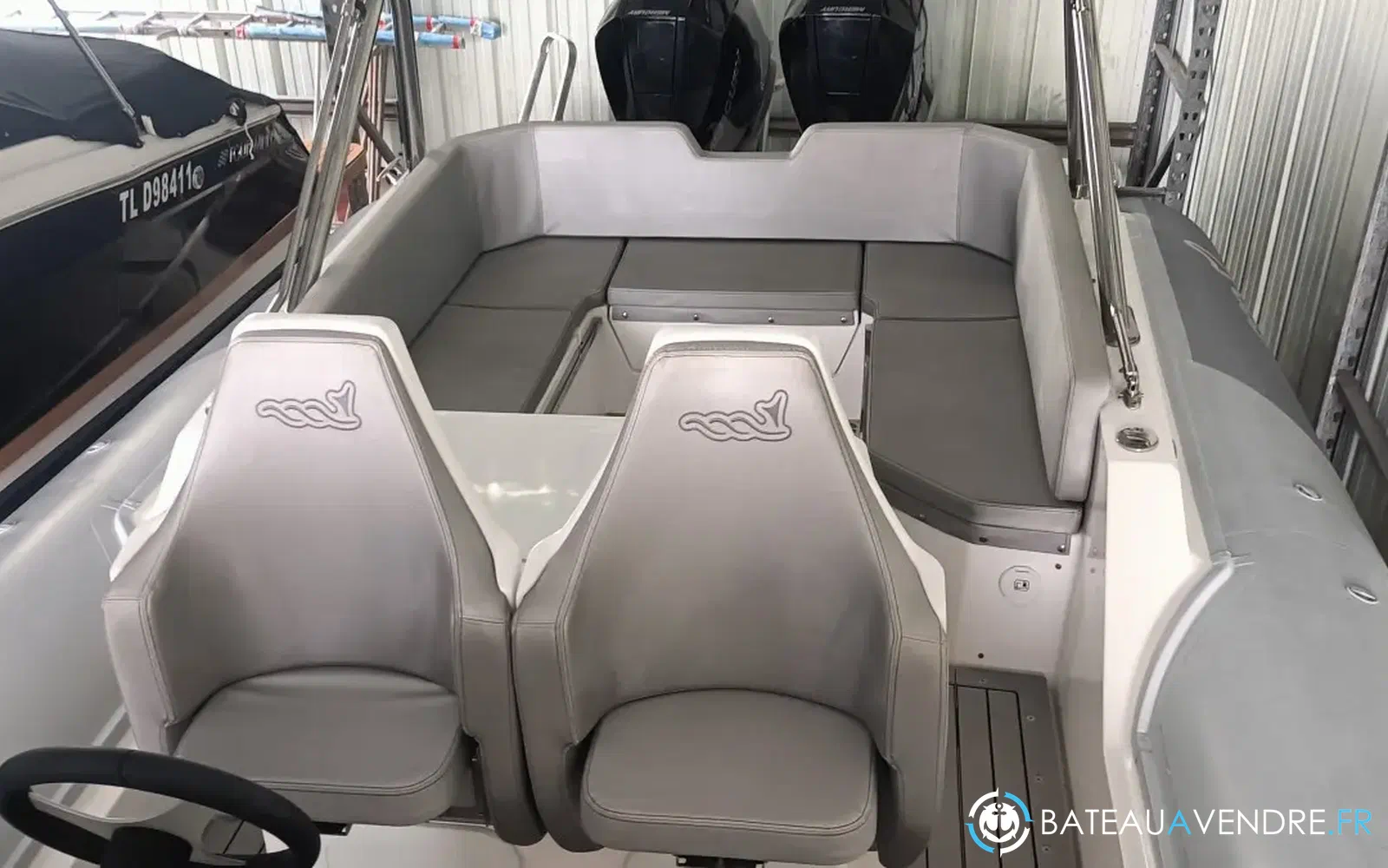 slider 2 MV Marine Mito 31