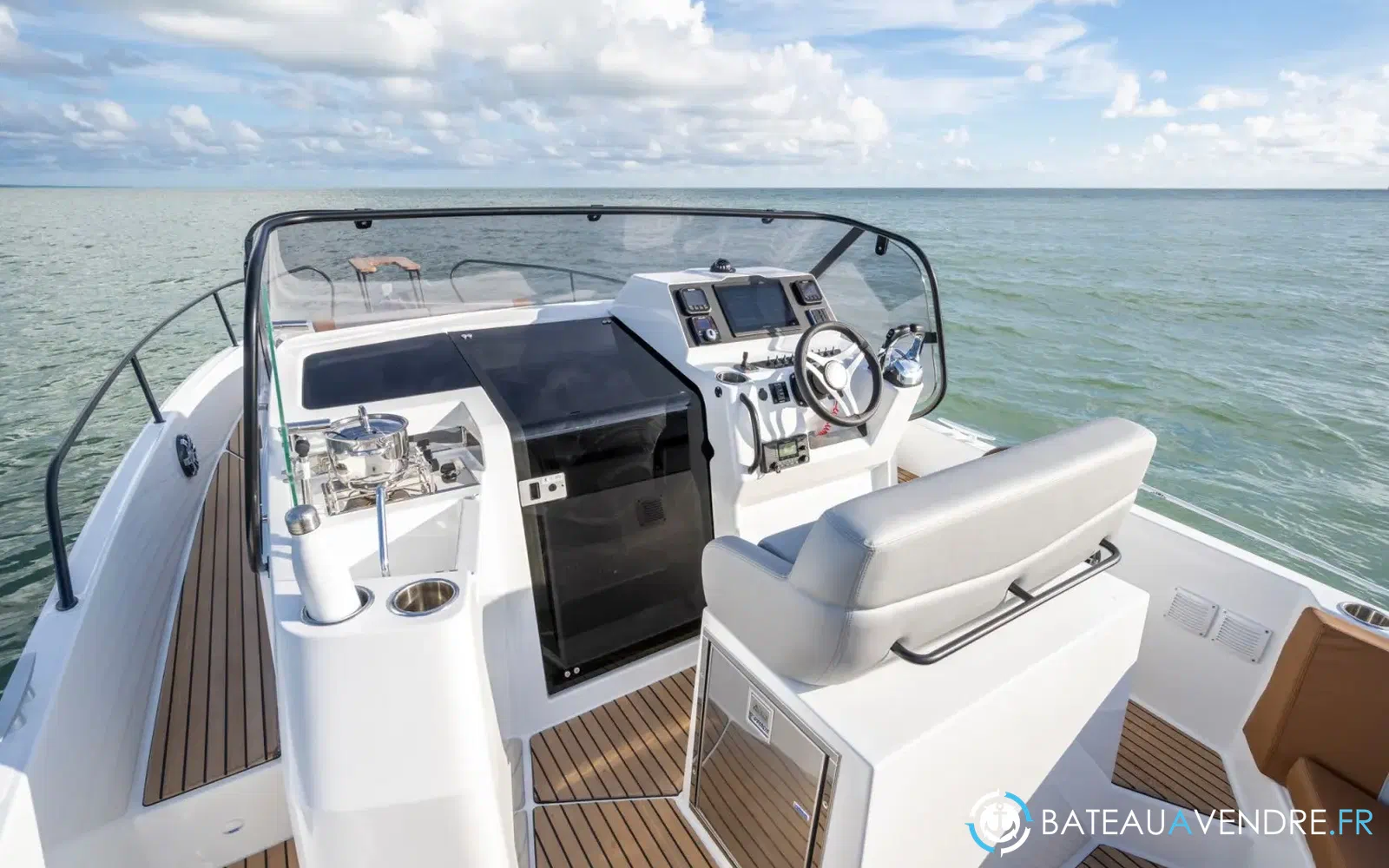slider 1 Beneteau Flyer 9 Sundeck