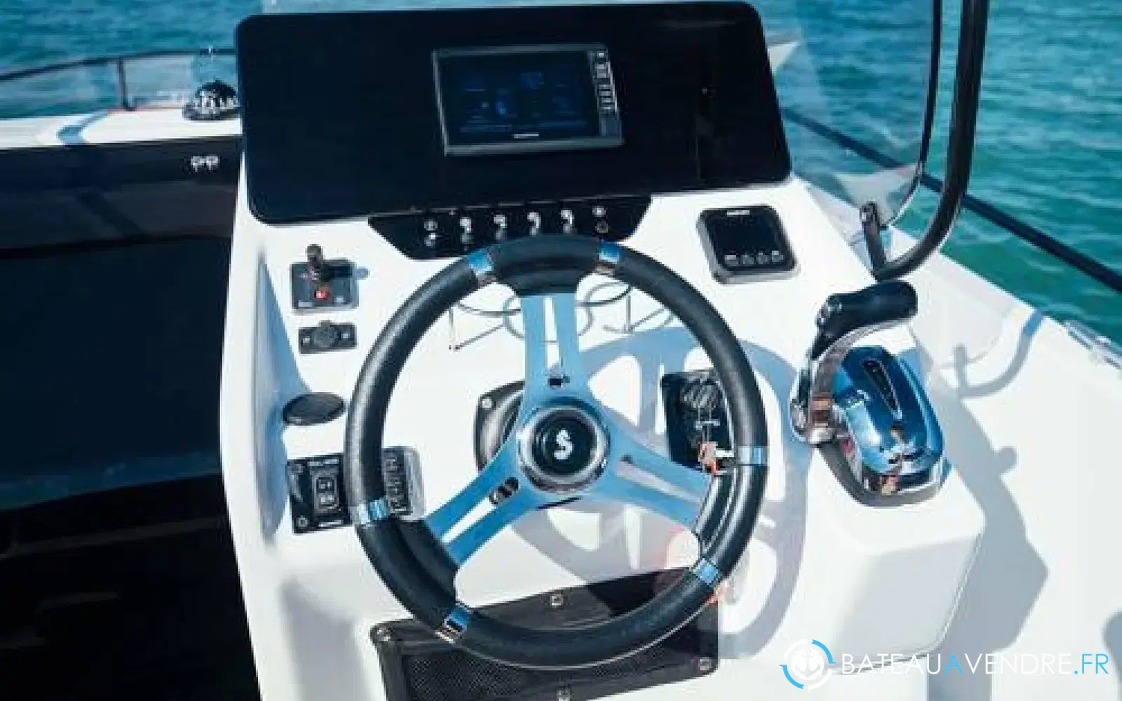 slider 3 Beneteau Flyer 8 SUNdeck