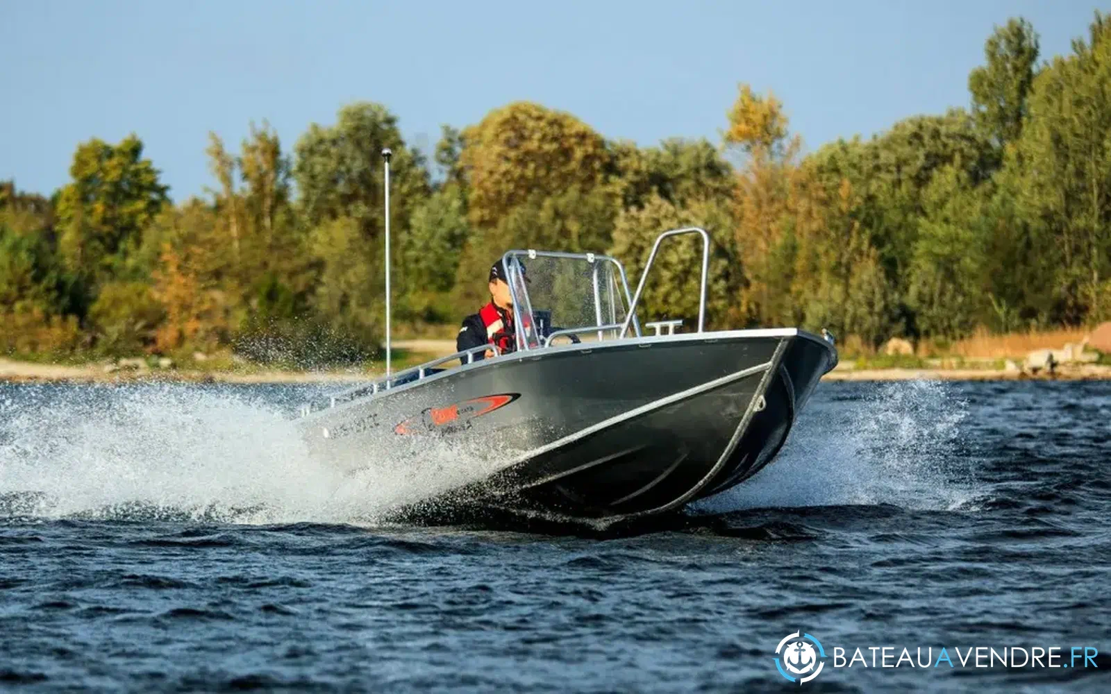 slider 2 UMS Tuna Boats UMS 425 CC
