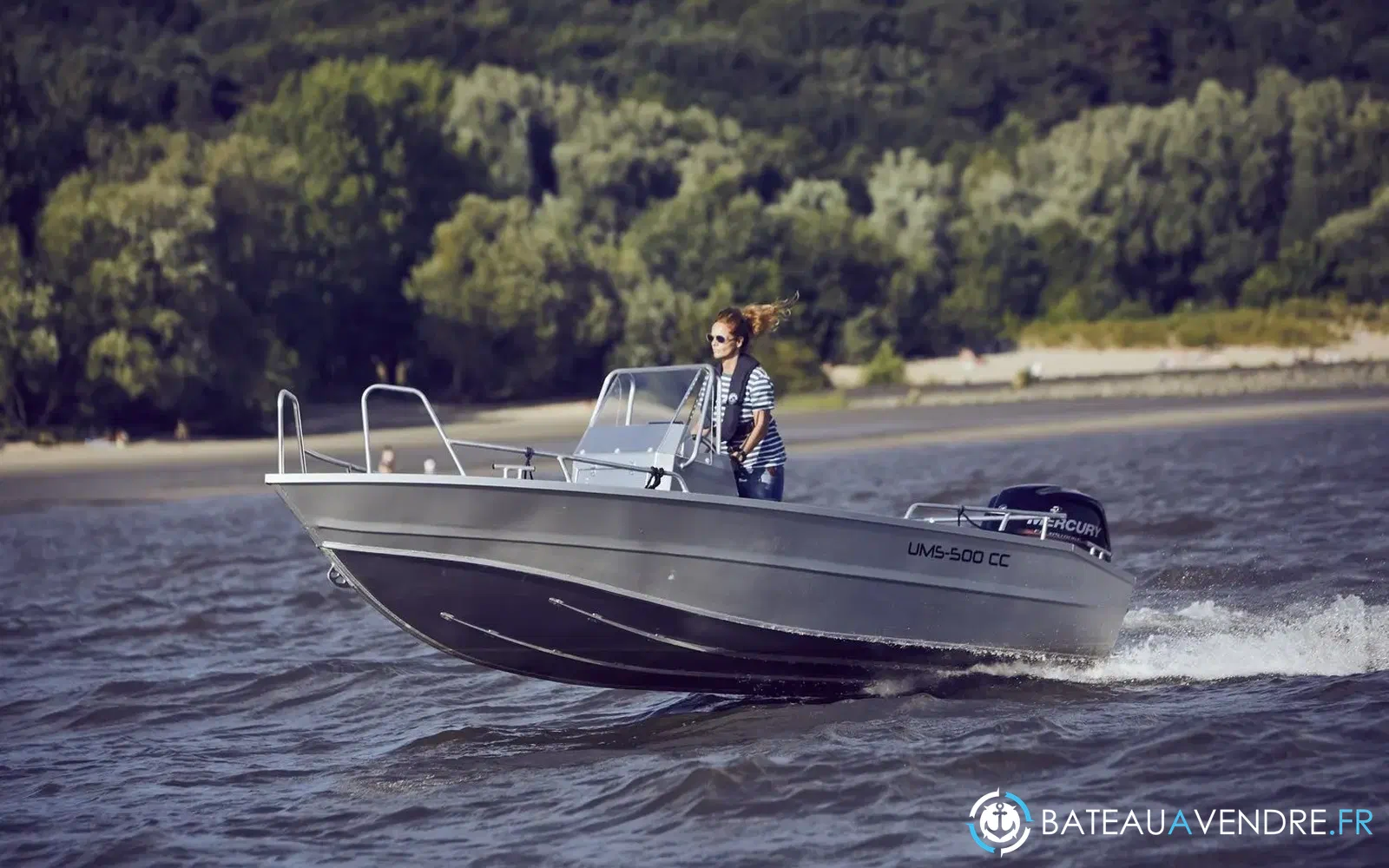 slider 4 UMS Tuna Boats UMS 545 CC