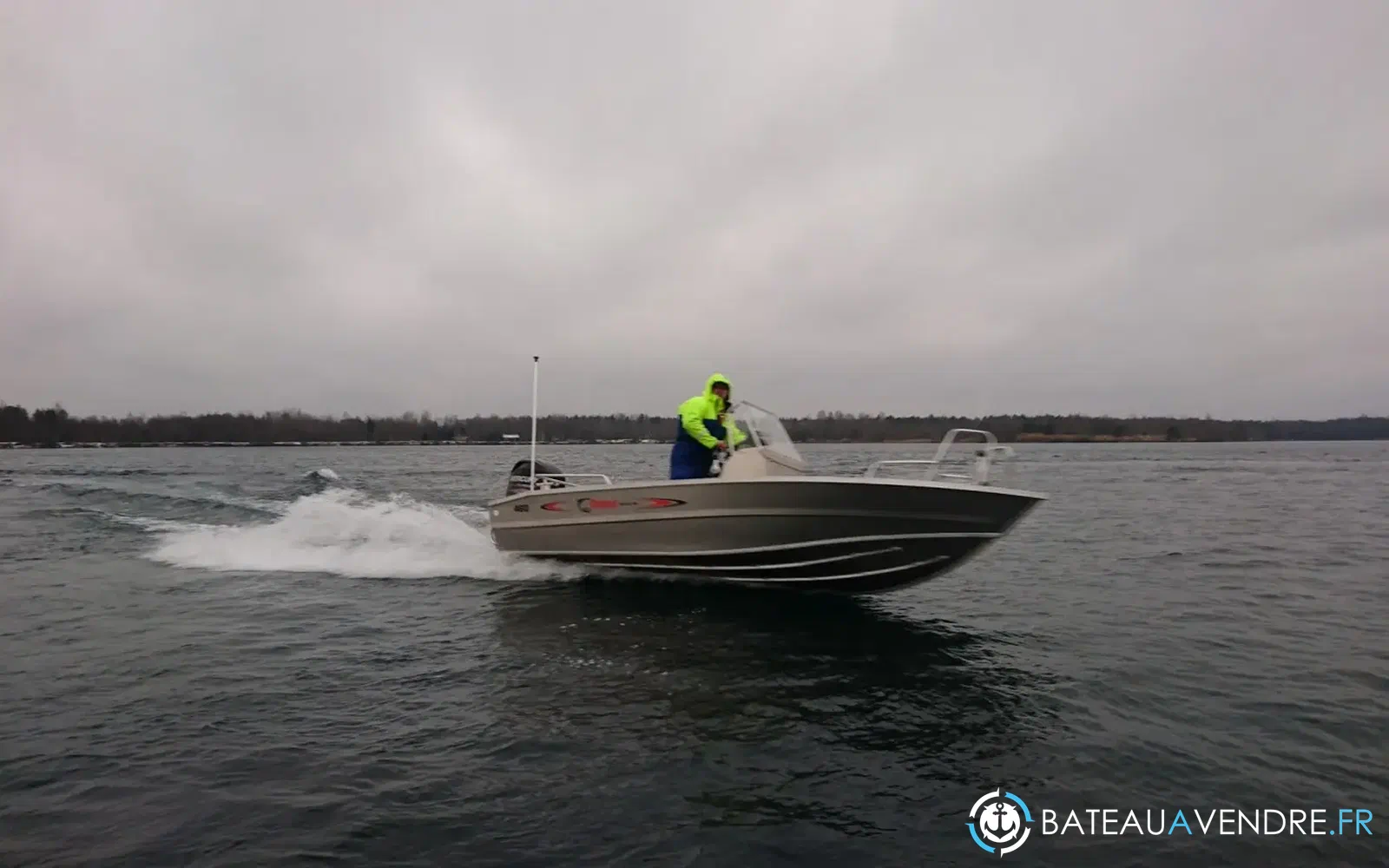 slider 1 UMS Tuna Boats UMS 485 CC