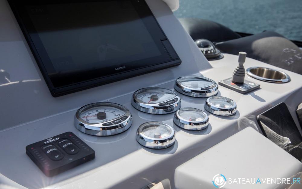 Rio Yachts Daytona 34 electronique / cockpit photo 3