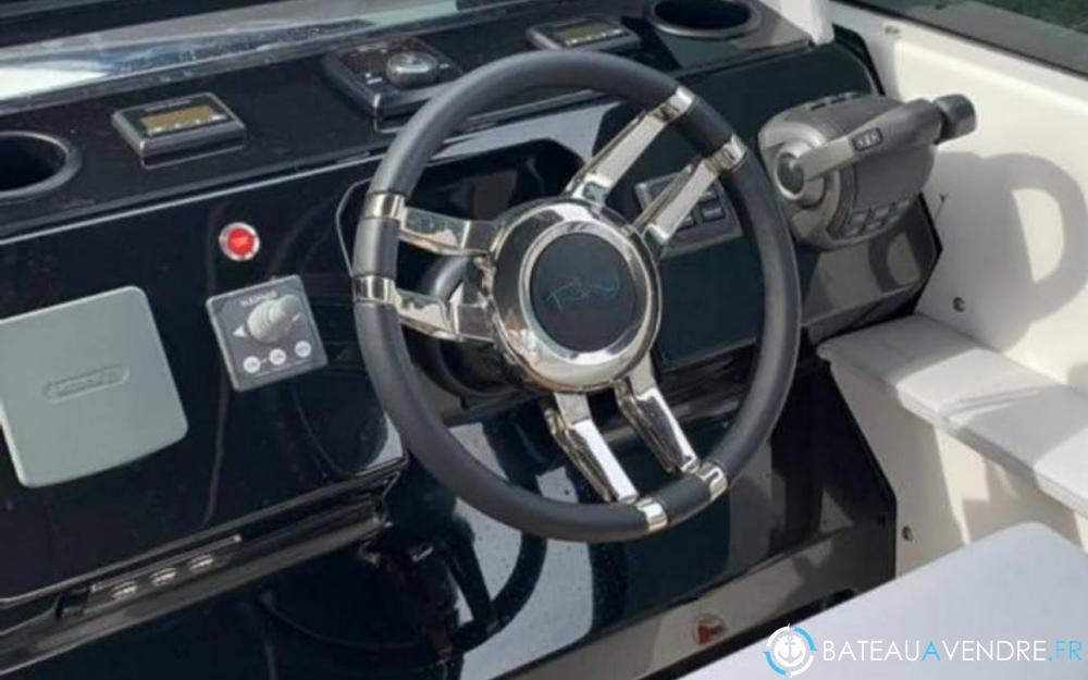 Rio Yachts Daytona 45 electronique / cockpit photo 2