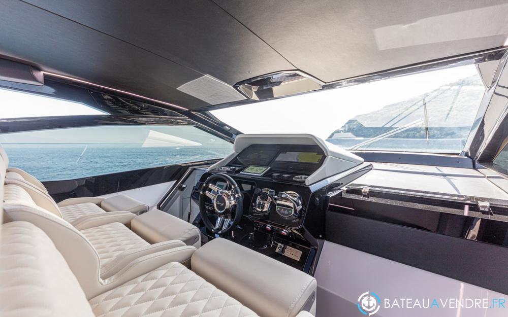 Rio Yachts Le Mans 50  electronique / cockpit photo 4