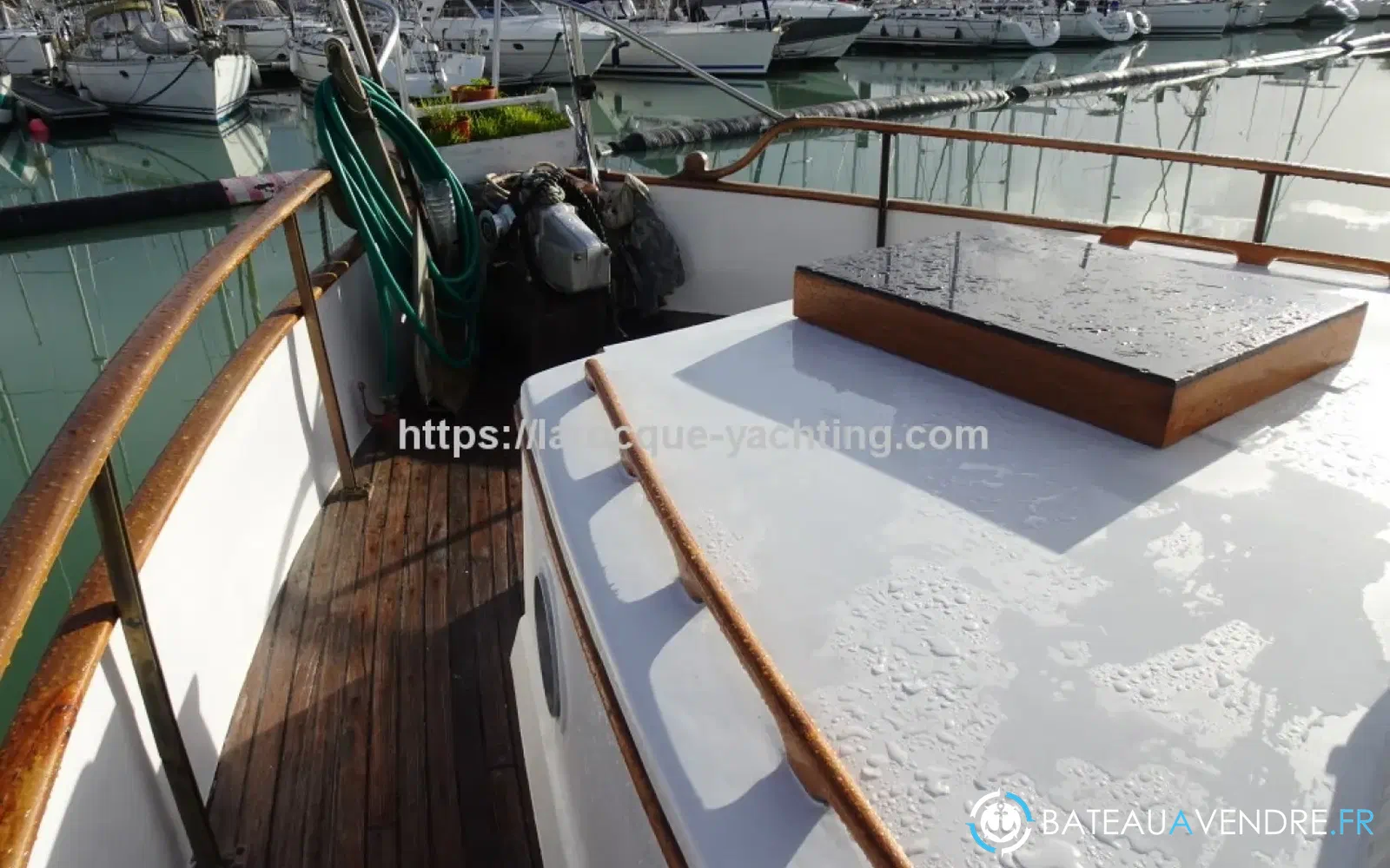 slider 16 American Marine Grand Banks 42 Classic