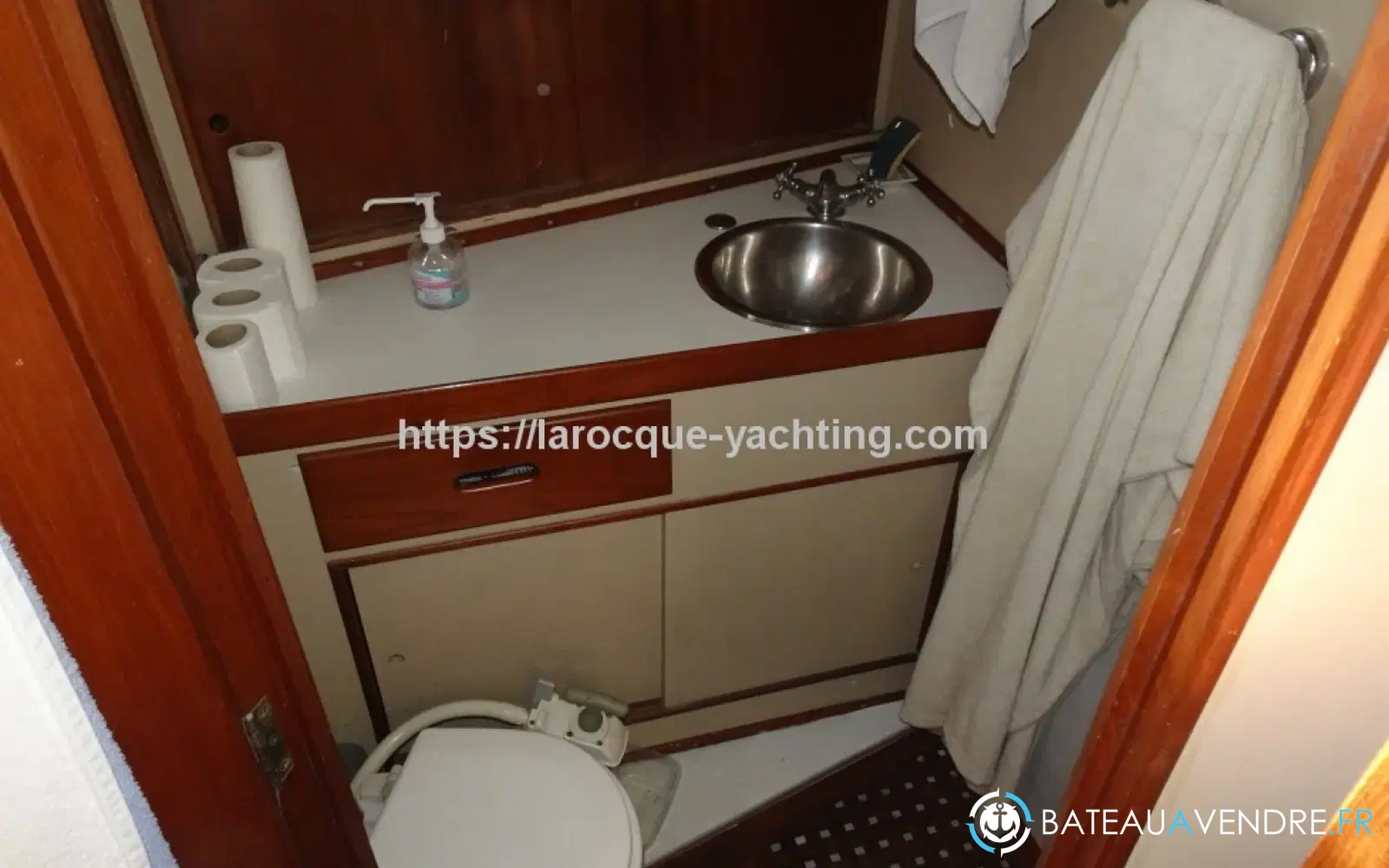 slider 20 American Marine Grand Banks 42 Classic