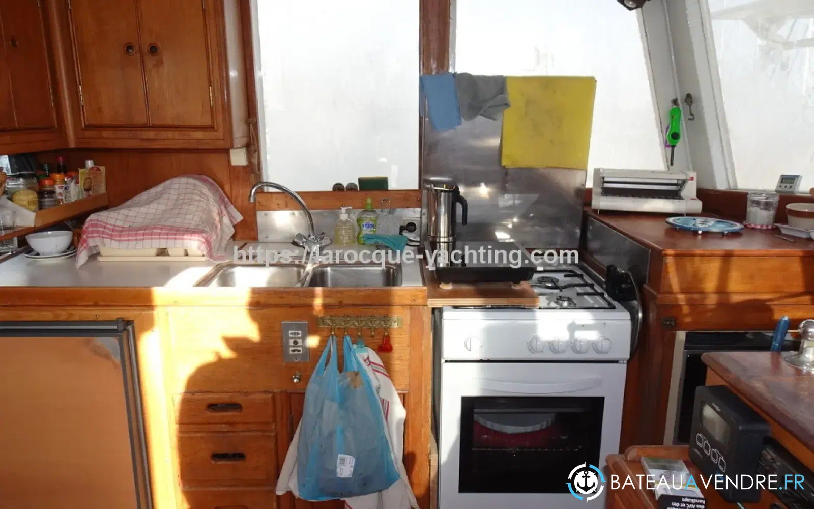 slider 21 American Marine Grand Banks 42 Classic