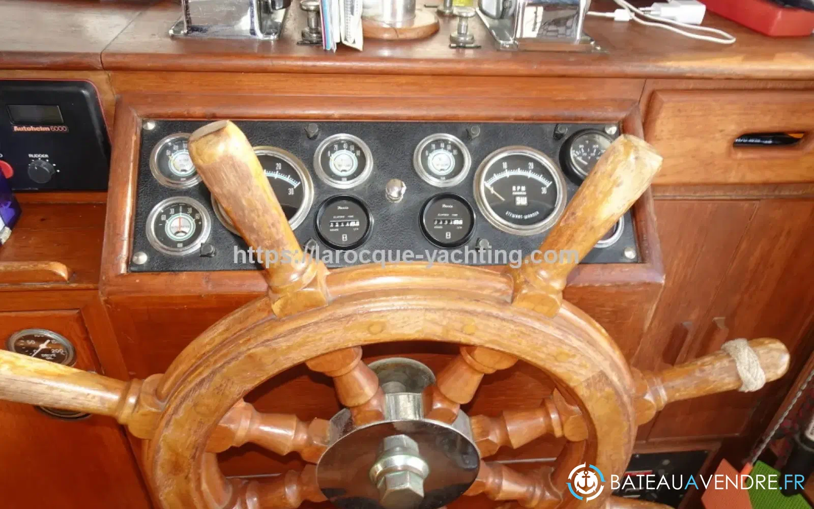 slider 28 American Marine Grand Banks 42 Classic